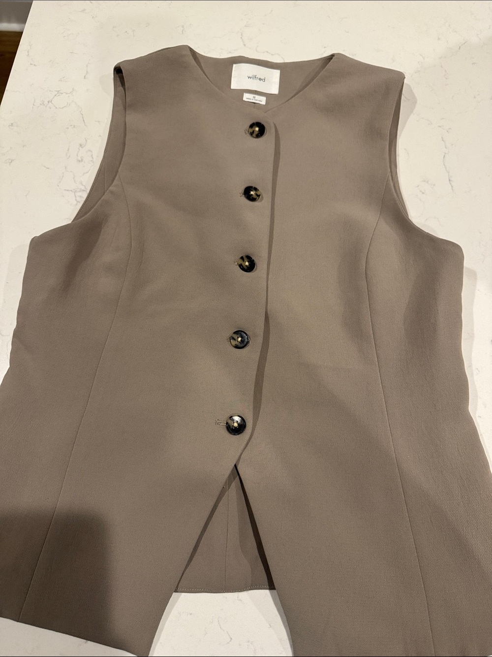 Wilfred Taupe Button-Front Sleeveless Vest